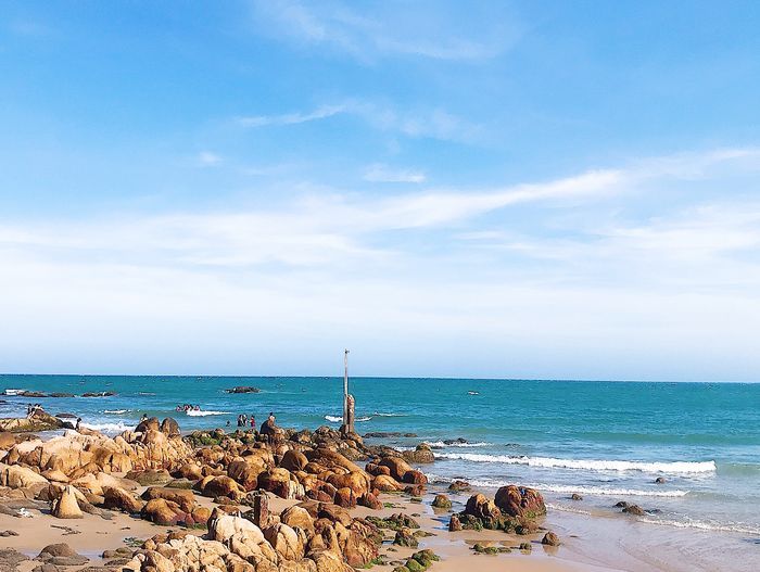 Biển Cổ Thạch gần chùa