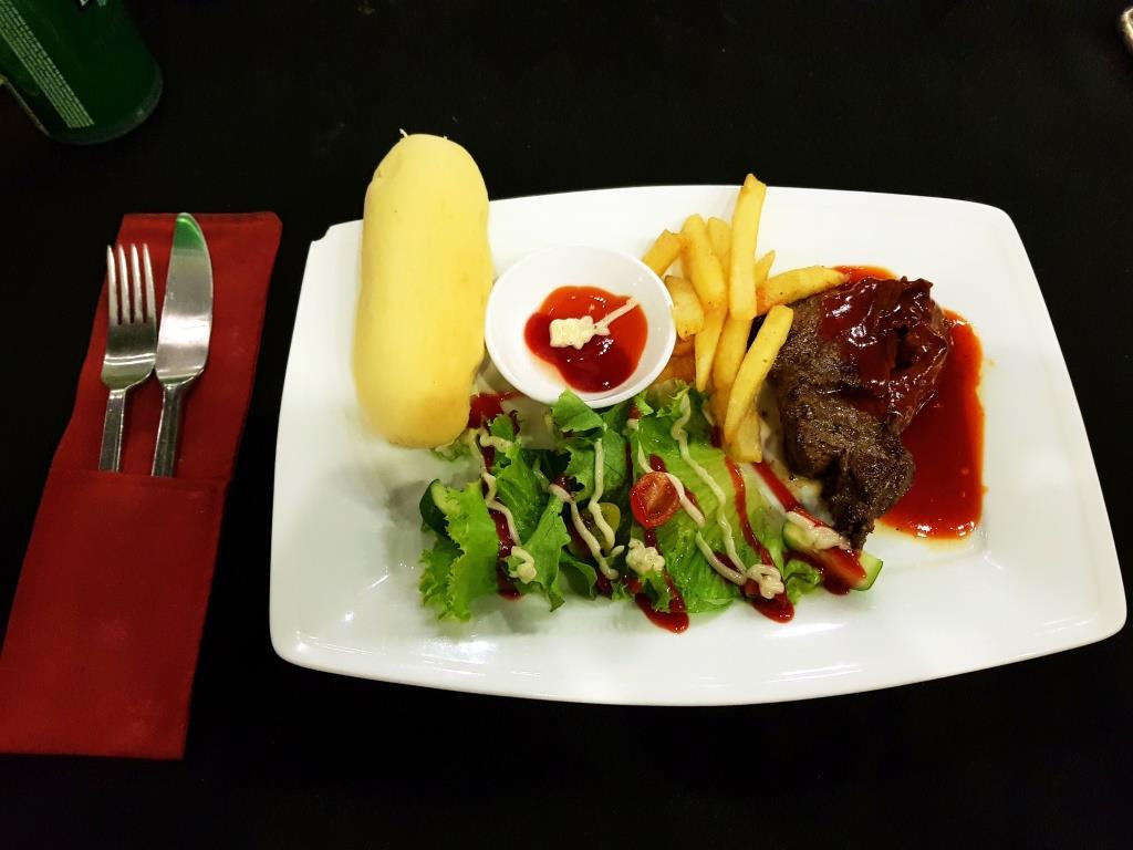 Beef steak sốt chua cay Res Beef Steak Phan Thiết